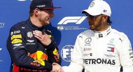 F1 GP Gran Bretaña: Tras colisión, Hamilton gana; 'Checo' Pérez, de Red Bull, hasta el lugar 13