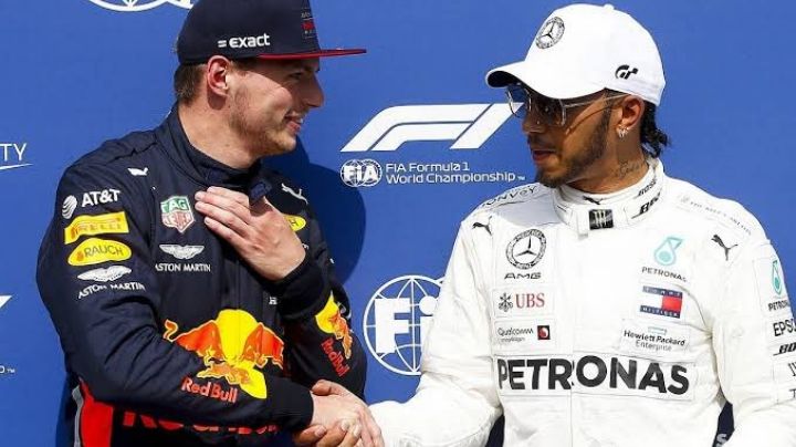 F1 GP Gran Bretaña: Tras colisión, Hamilton gana; 'Checo' Pérez, de Red Bull, hasta el lugar 13