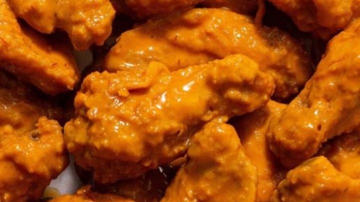 Apoya a tu deporte favorito en estos Juegos Olímpicos con una alitas en salsa holandesa