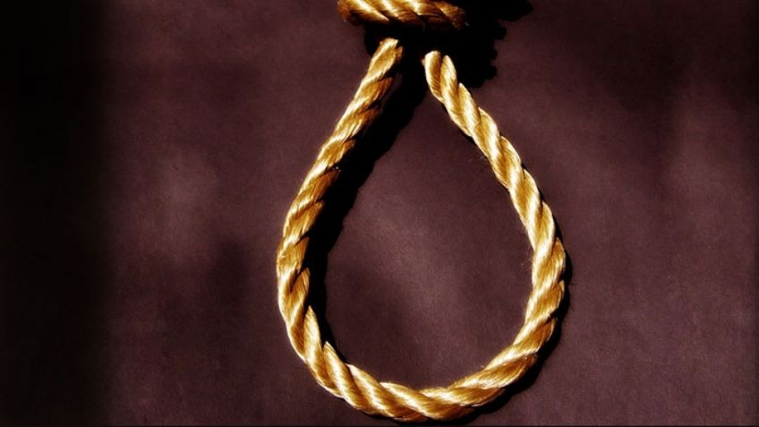 Lamentable hallazgo: Madre encuentra a su hijo colgado de un árbol tras ir a una fiesta