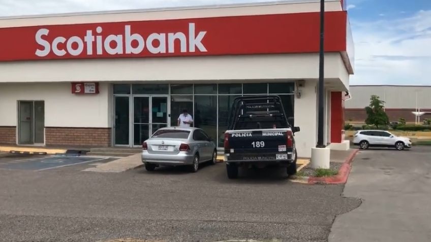 A punta de pistola, un hombre asalta una sucursal bancaria de Hermosillo