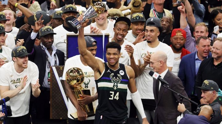 ¡Acabó la sequía! 50 años después, Bucks de Milwaukee son los campeones de La NBA
