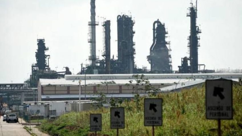 Veracruz: Mueren tres jóvenes sepultados por roca fosfórica en planta de Coatzacoalcos