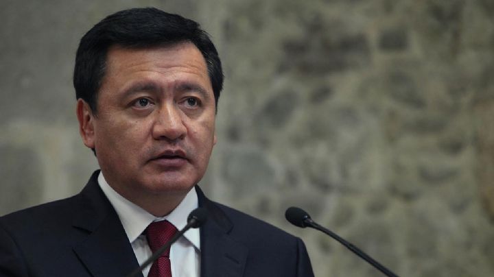 El exsecretario de Gobernación de Peña Nieto niega espionaje sobre AMLO y su círculo