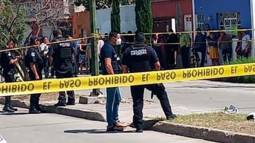 Terrible final: Tras ser embestido por un camión, 'abuelito' fallece en plena vía pública