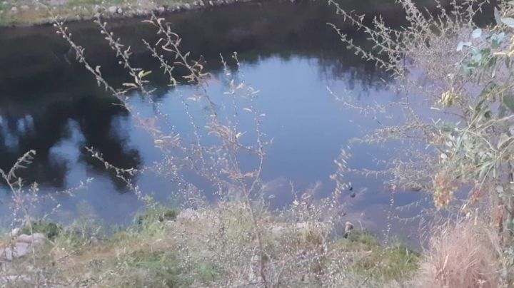 Macabro hallazgo en Sinaloa: Dentro de las aguas de un canal, es localizado sin vida un sujeto