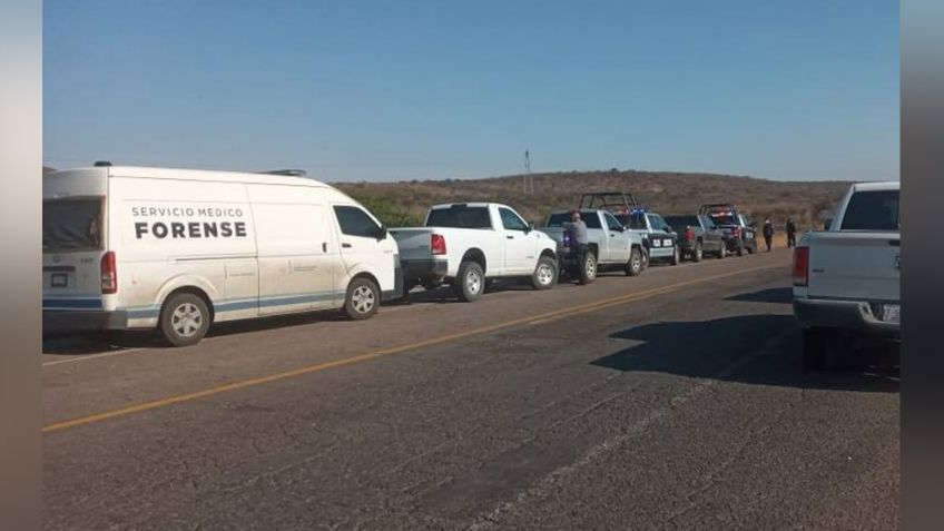 Con varios impactos de bala, dos hombres son localizados muertos en predio