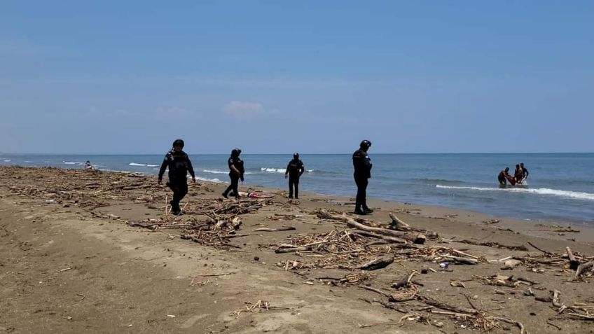Vacaciones terminan en tragedia: Mueren ahogados 3; fueron a visitar el mar por primera vez