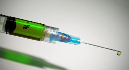 Expertos revelan si las vacunas contra el Covid-19 siguen siendo efectivas aún con las variantes