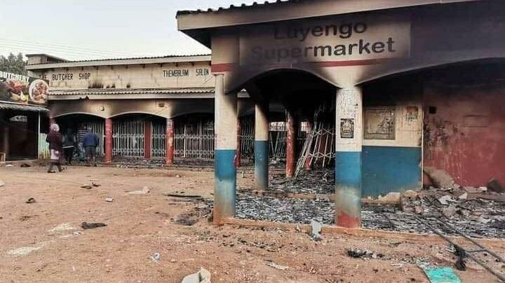 Protestas contra la monarquía sacuden Esuatini; la represión deja 20 muertos