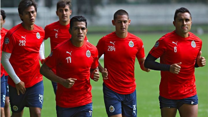 'Aris' a JJ Macías: "Para trascender debe tener humildad; en Chivas no logró nada"