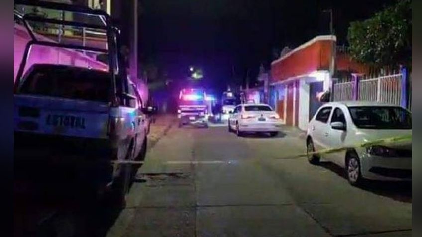 De 15 balazos, un hombre y una mujer son privados de la vida dentro de su domicilio