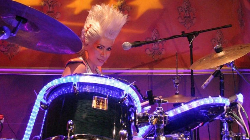 ¡Golpe a la música! Luto en el rock mexicano: Muere famosa baterista de Los Abominables