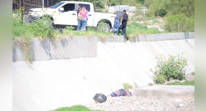 Macabro crimen: Autoridades encuentran un encobijado en arroyo de Chihuahua