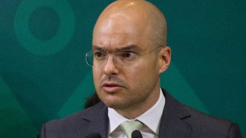 David León niega delito electoral; dinero entregado al hermano de AMLO fue de un "préstamo"