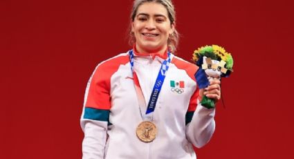 ¡Medalla para México! Aremi Fuentes gana presea de bronce en halterofilia femenil de Tokio 2020