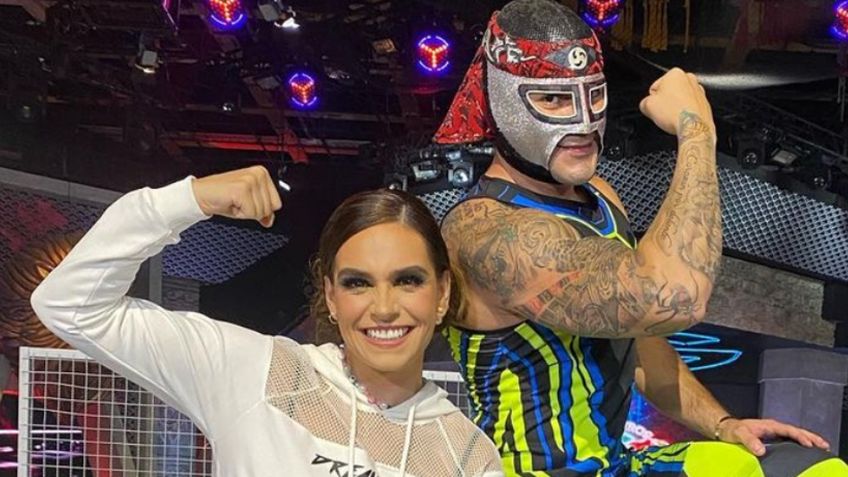 VIDEO: Tania Rincón se anima a hacer peligrosa caída de lucha libre y este fue el resultado