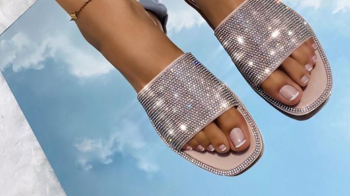 Verano 2021: Así puedes combinar tus sandalias playeras con tu 'outfit', sin morir en el intento