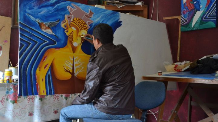 Artista cajemense, Luis Hinojosa, explica cómo iniciarte en las artes plásticas