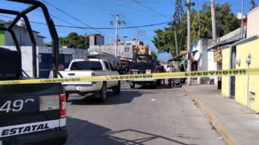 Motociclistas abren fuego contra conductor de auto; murió tras recibir 12 balazos