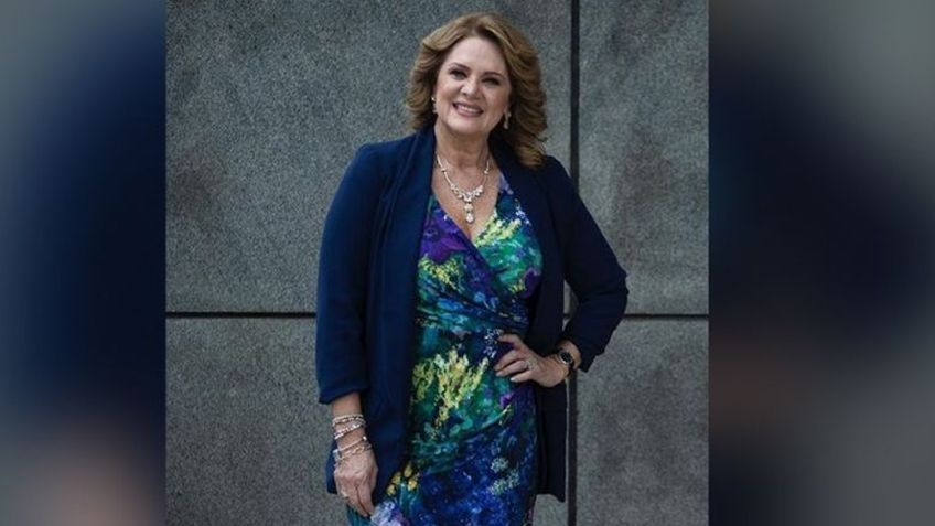 Érika Buenfil deleita a Instagram con su belleza en divino atuendo desde la playa