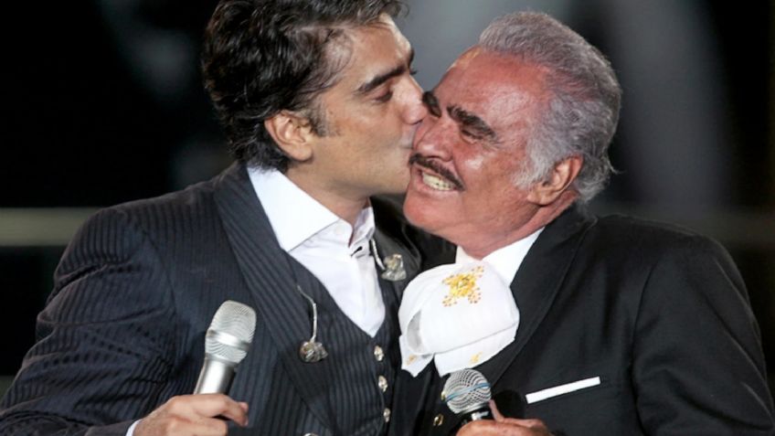 ¡Destrozado! Tras GRAVE salud de Vicente Fernández, 'El Potrillo' deja helados con fuerte mensaje