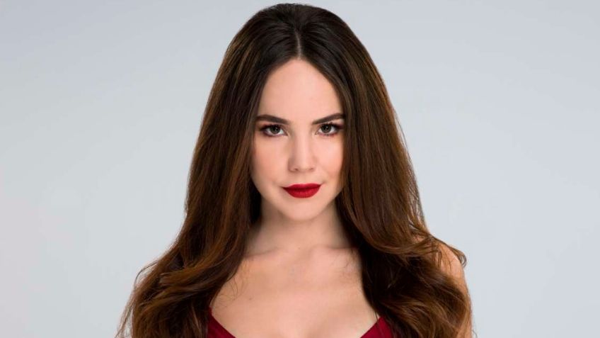 ¡Lo volvió a hacer! Camila Sodi posa en vestido de látex y comparte VIDEO en Instagram