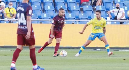 Nacho Ambriz y Huesca naufragan en su visita a Las Palmas; sufren su primera derrota