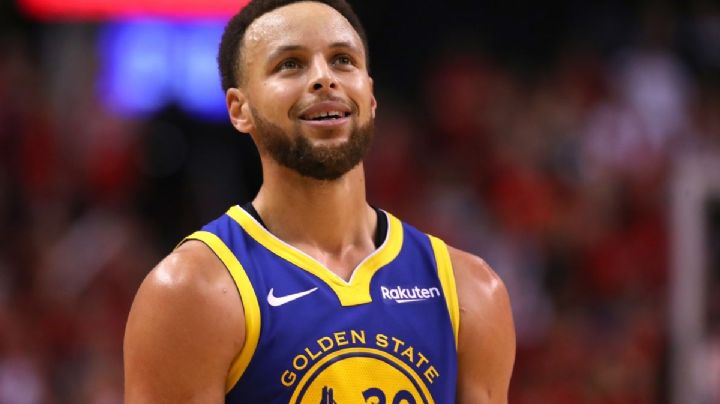 Novedades en la NBA: Stephen Curry renueva su amor con Warriros con contrato de 215mdd