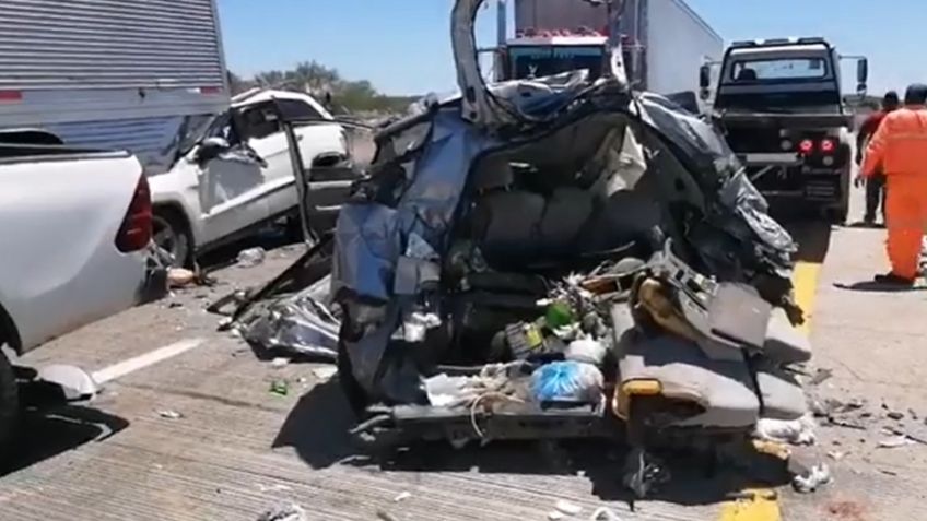 Chofer de tráiler se queda dormido y provoca brutal choque carambola en carretera de Sonora