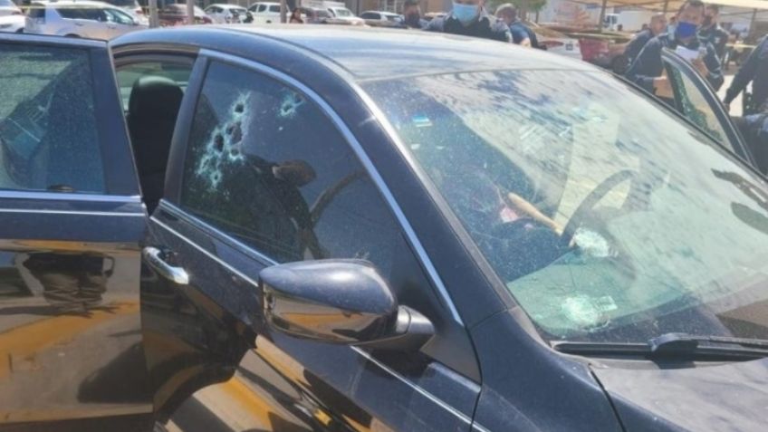 Mexicali: Asesinan a tres hombres en agresión armada afuera de una plaza comercial