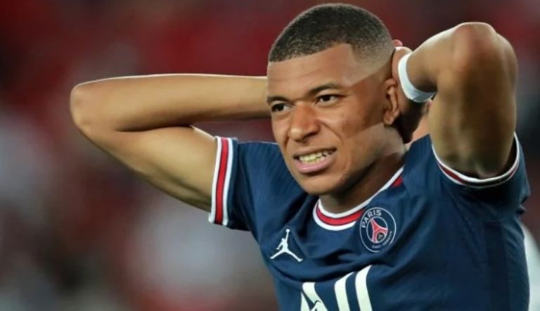 Anuncian salida de Kylian Mbappé del PSG ¿Se encuentra rumbo al Real Madrid? 