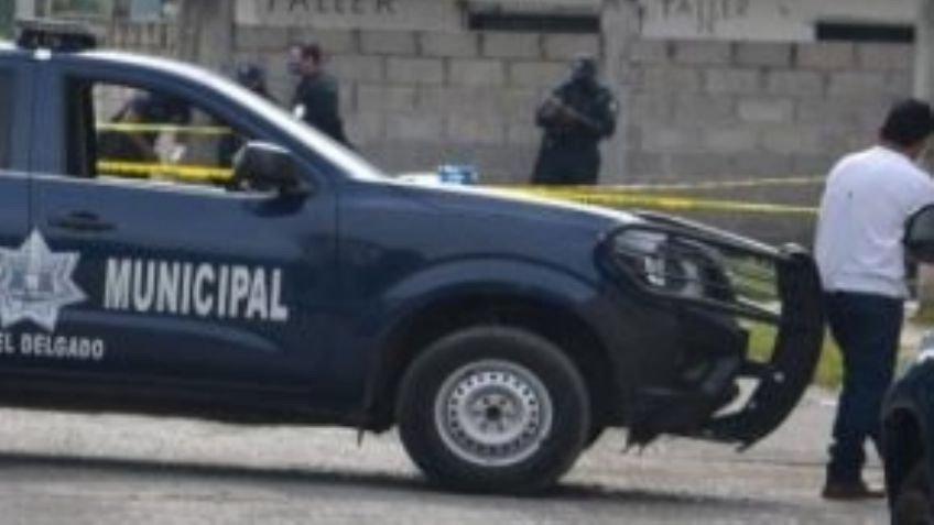 Baño de sangre: Sujetos armados balean a hombre en el patio; su padre lo encontró muerto