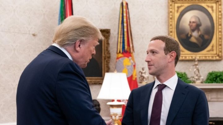 "Venía a la Casa Blanca a besarme el trasero": Trump molesto con Zuckerberg por bloqueo en redes