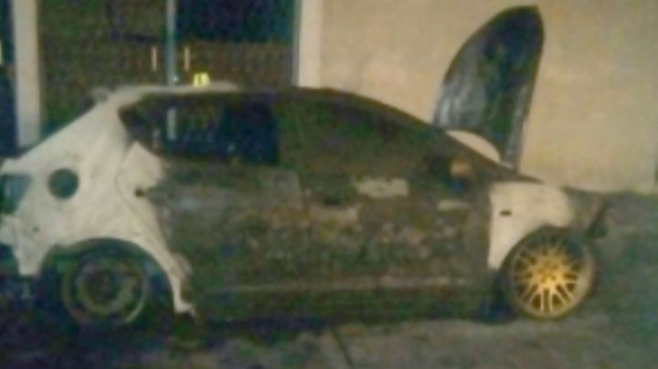 Incendian el automóvil de una adulta mayor; su cuerpo quedó calcinado al interior