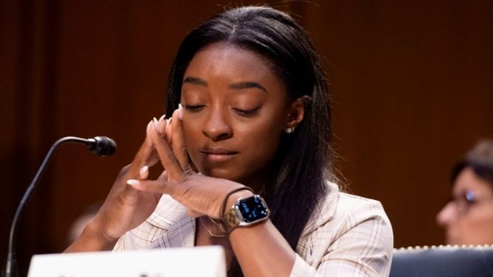 Simone Biles culpa al 'sistema' de EU por permitir que Larry Nassar abusara de ella y de otras deportistas