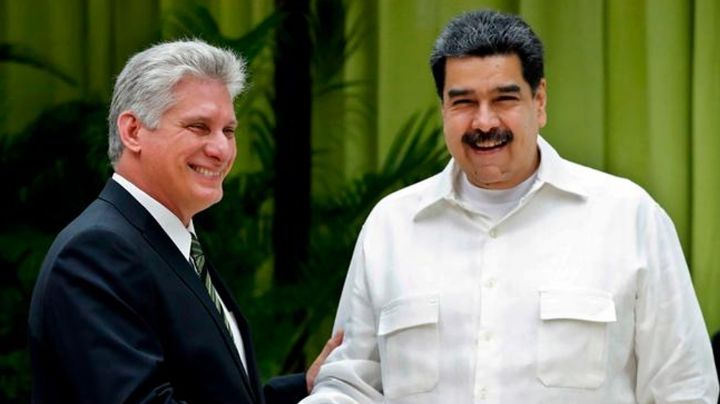 Exactor de Televisa explota por visita de Maduro y Díaz-Canel a México: "No al comunismo"