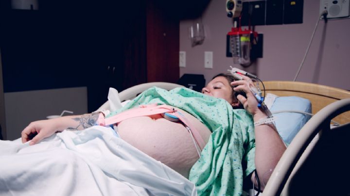 Tercera ola: Tras ingresar a nosocomio por Covid-19, muere embarazada; tenía solo 29 años