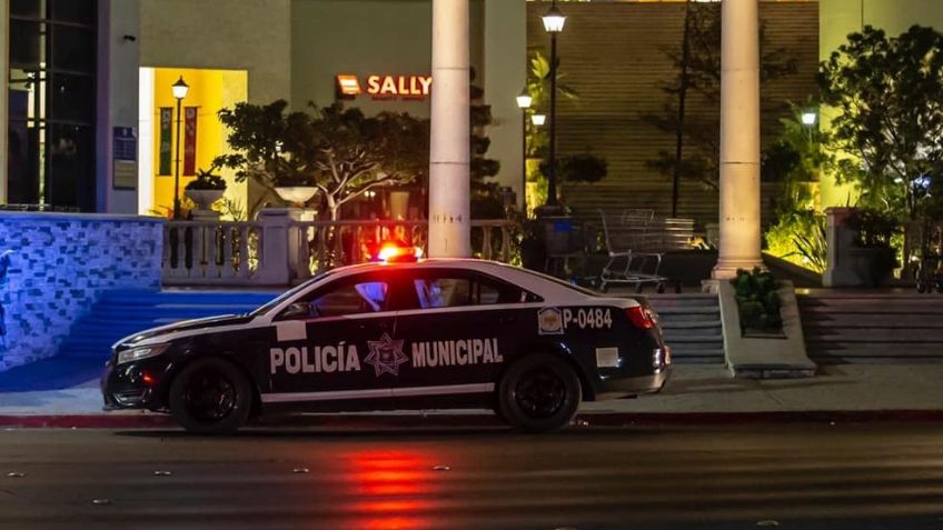 Fuego en Tijuana: En exclusivo restaurante, ejecutan a quemarropa a un hombre frente a su pareja