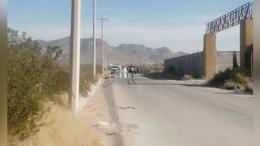 Al exterior de una estación dejan los cuerpos de una pareja; estaban maniatados y torturados