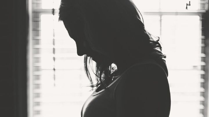 ¡Sus vecinos la salvaron! Un hombre casi termina con la vida de su esposa a golpes