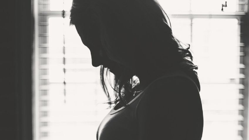 ¡Sus vecinos la salvaron! Un hombre casi termina con la vida de su esposa a golpes