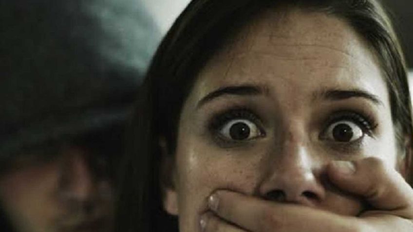 CDMX: Privan de la libertad a mujer en Iztapalapa; la bajaron de su auto y lo dejan abandonado