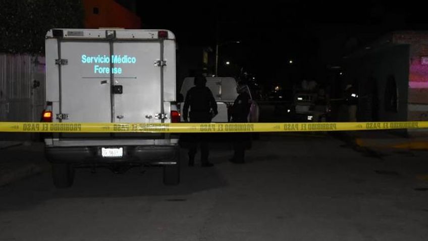 Sujetos armados irrumpen en domicilio y matan a un hombre; hay una mujer herida