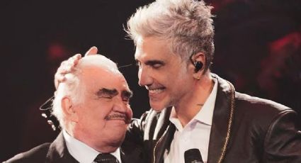 ¡Destrozado! 'El Potrillo' recuerda a Vicente Fernández en concierto tras estar al filo de la muerte