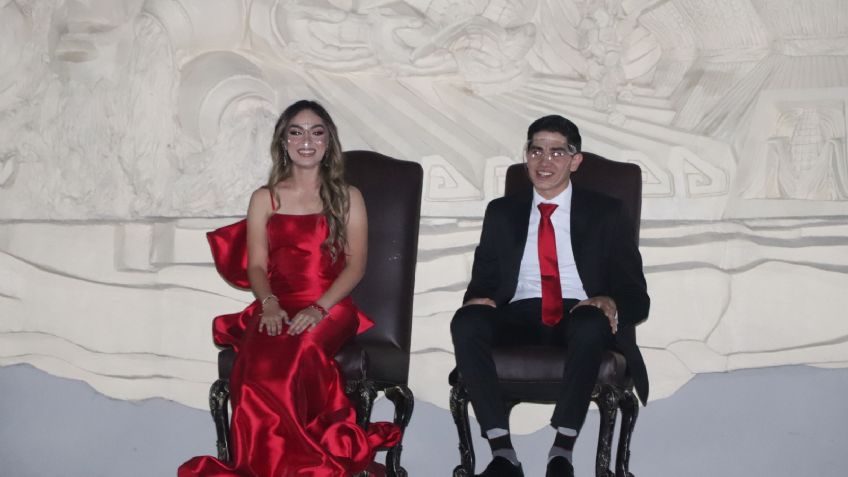 Jóvenes Lasallistas viven una noche inolvidable durante la coronación de sus nuevos reyes y príncipes de la generación