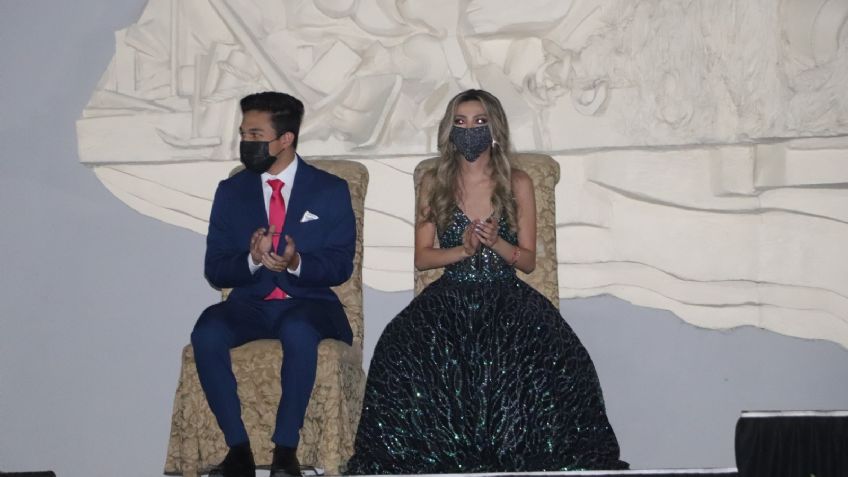 Jóvenes Lasallistas viven una noche inolvidable durante la coronación de sus nuevos reyes y príncipes de la generación