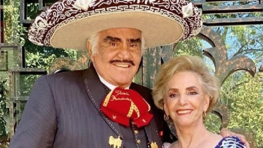 Vicente Fernández: Cuquita hace devastadora súplica y la dinastía se alista para su muerte