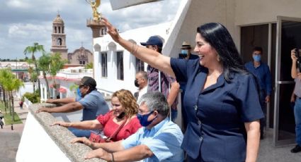¡De no creerse! Alcaldesa de Navojoa presume elevador como 'gran legado'; ignora daños en calles
