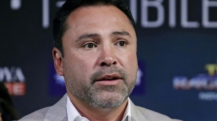 Óscar de la Hoya pone en pausa su regreso; lo hospitalizan por Covid-19: "No puedo respirar bien"